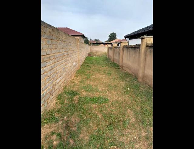 LAND FOR SALE IN MUNSIEVILLE SOUTH